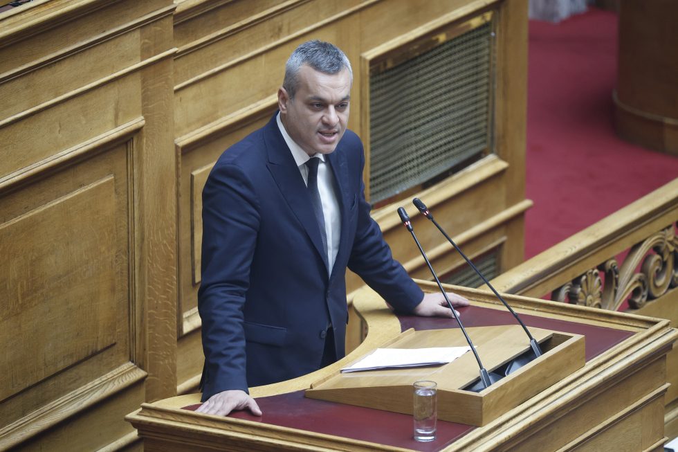 Το σχόλιο Μαμουλάκη για την εξαγορά της Εθνικής Ασφαλιστικής από την Πειραιώς